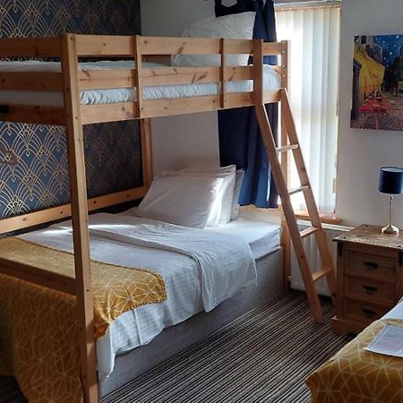 Carnately Lodge Ballycastle Bagian luar foto