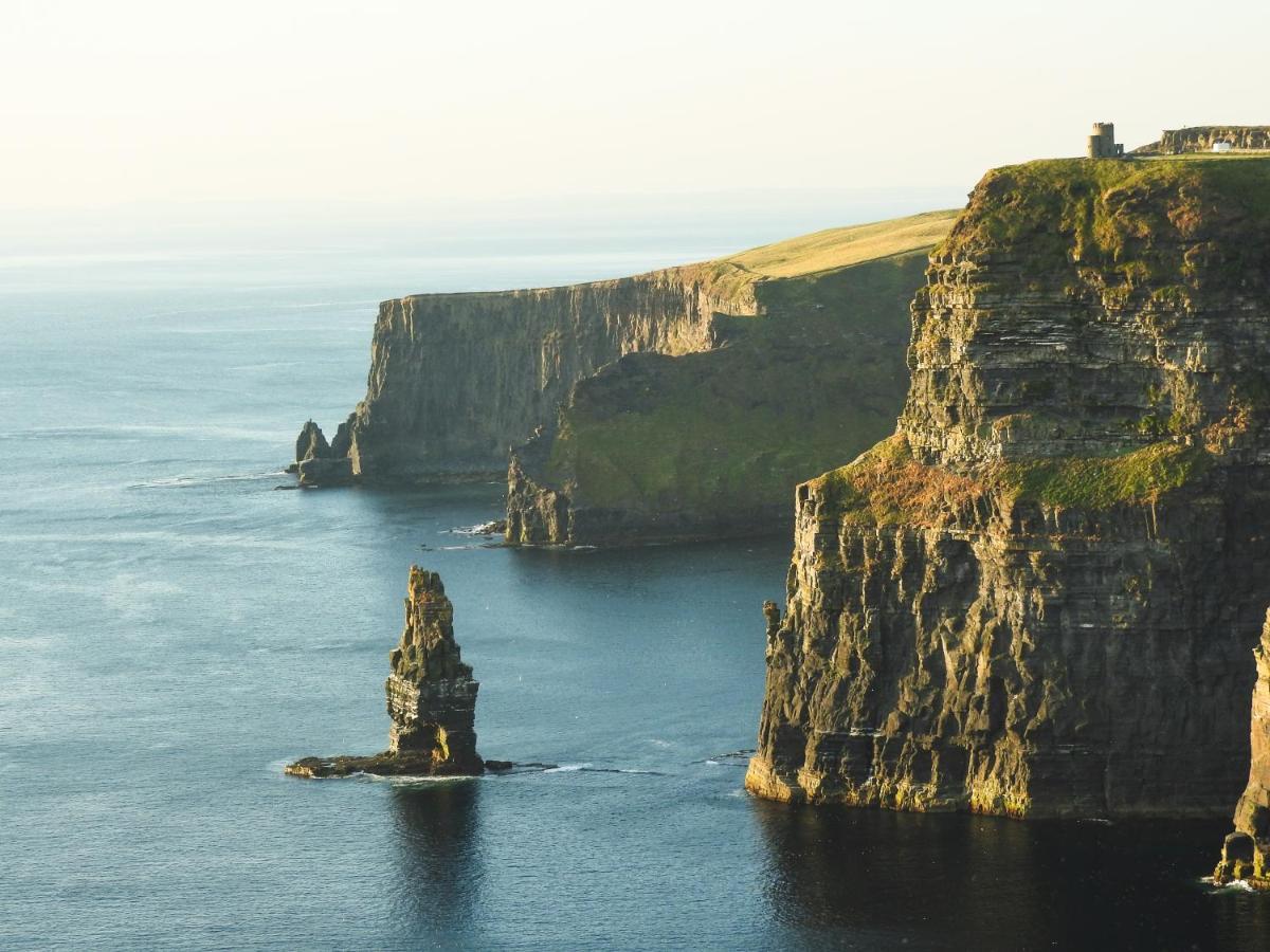 Carnately Lodge Ballycastle Bagian luar foto